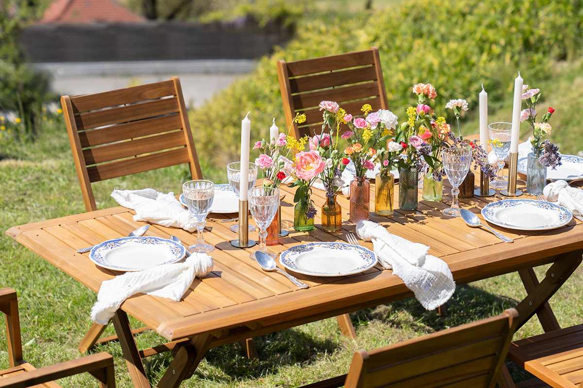 Mesa de jardn plegable rectangular de madera maciza 170 cm SANTIAGO