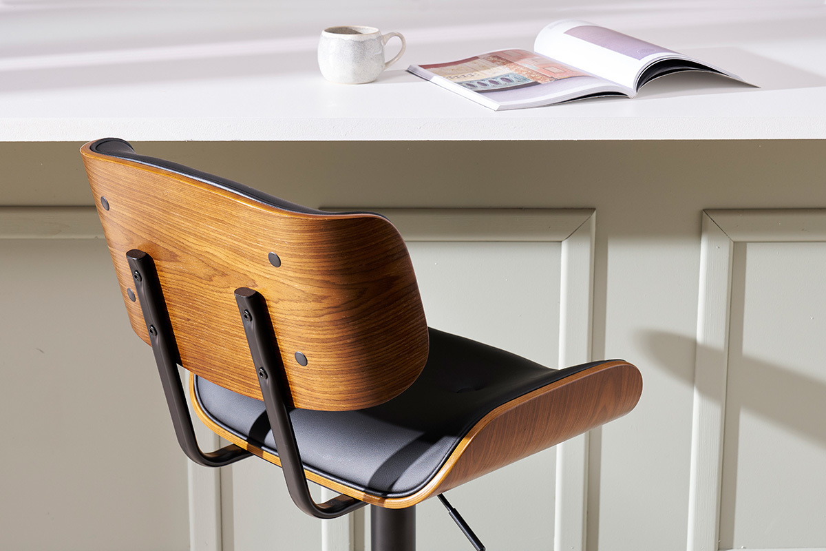 Taburete de cocina de diseo regulable negro con madera oscura BASILE